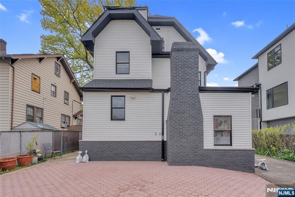 Other 5BR 3BA - 1053 Anderson Avenue, Fort Lee, NJ