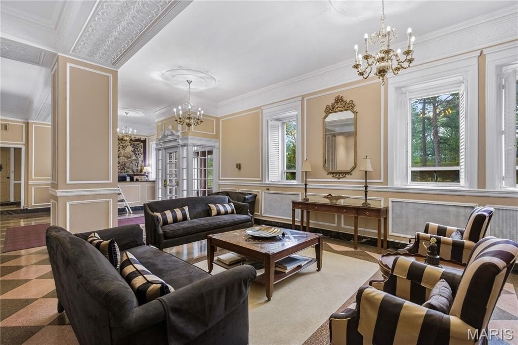 Condo 3BR 2BA - 709 S Skinker Boulevard, St Louis, MO