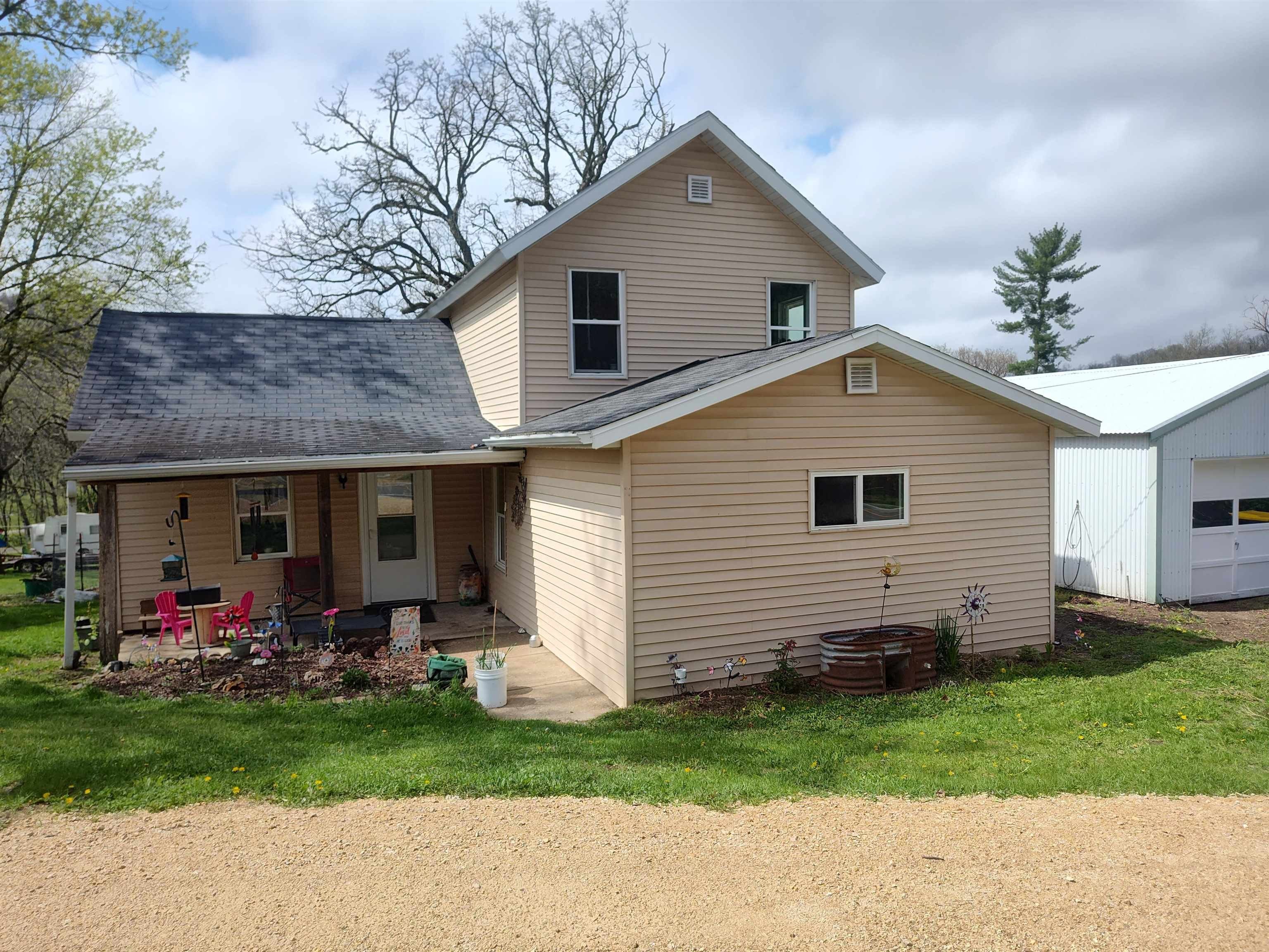 Single Family 3BR 1BA - 606 Church St Street, Soldiers Grove, WI