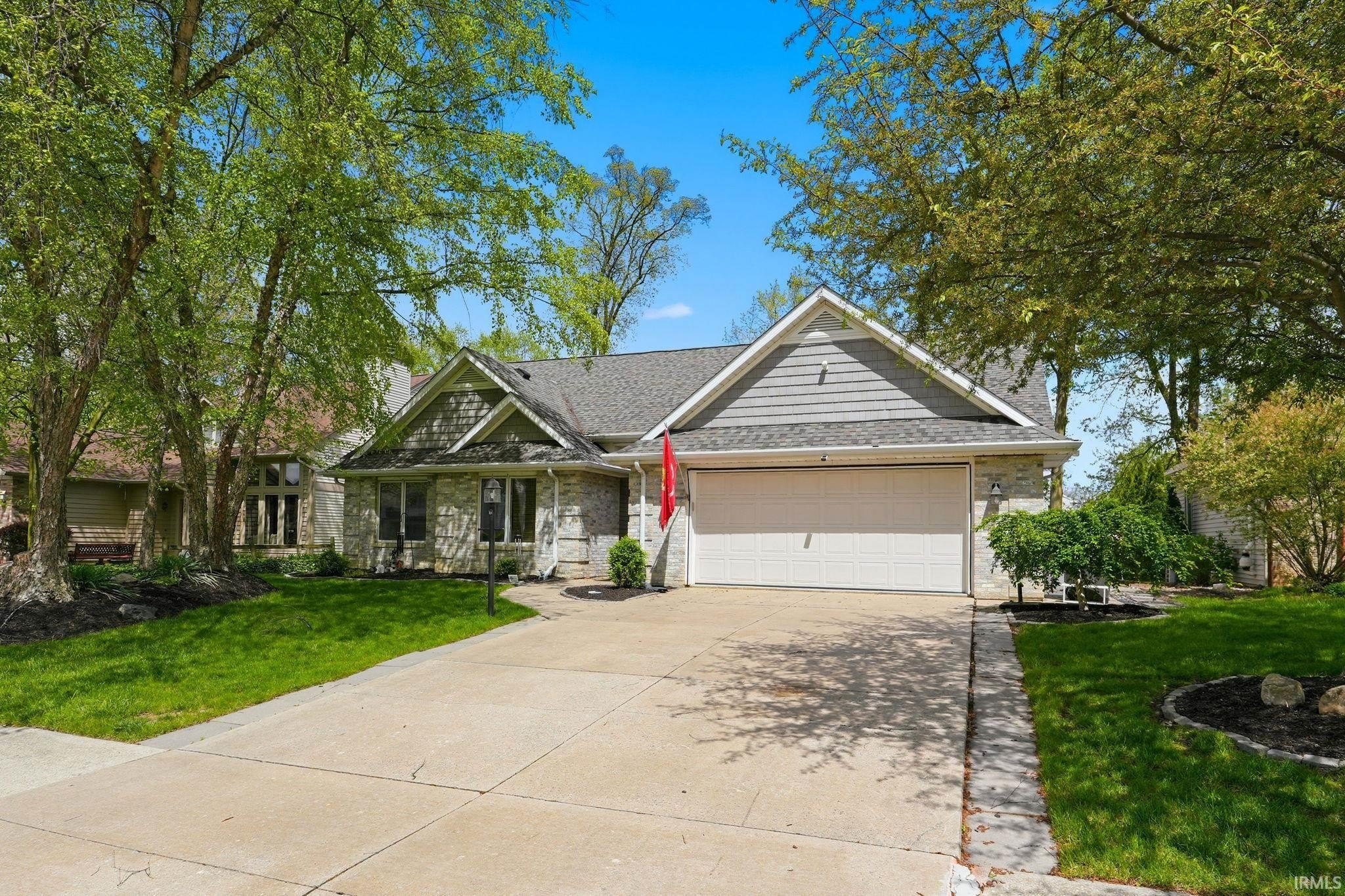 Single Family 3BR 3BA - 8916 Spring Forest Drive, Fort Wayne, IN