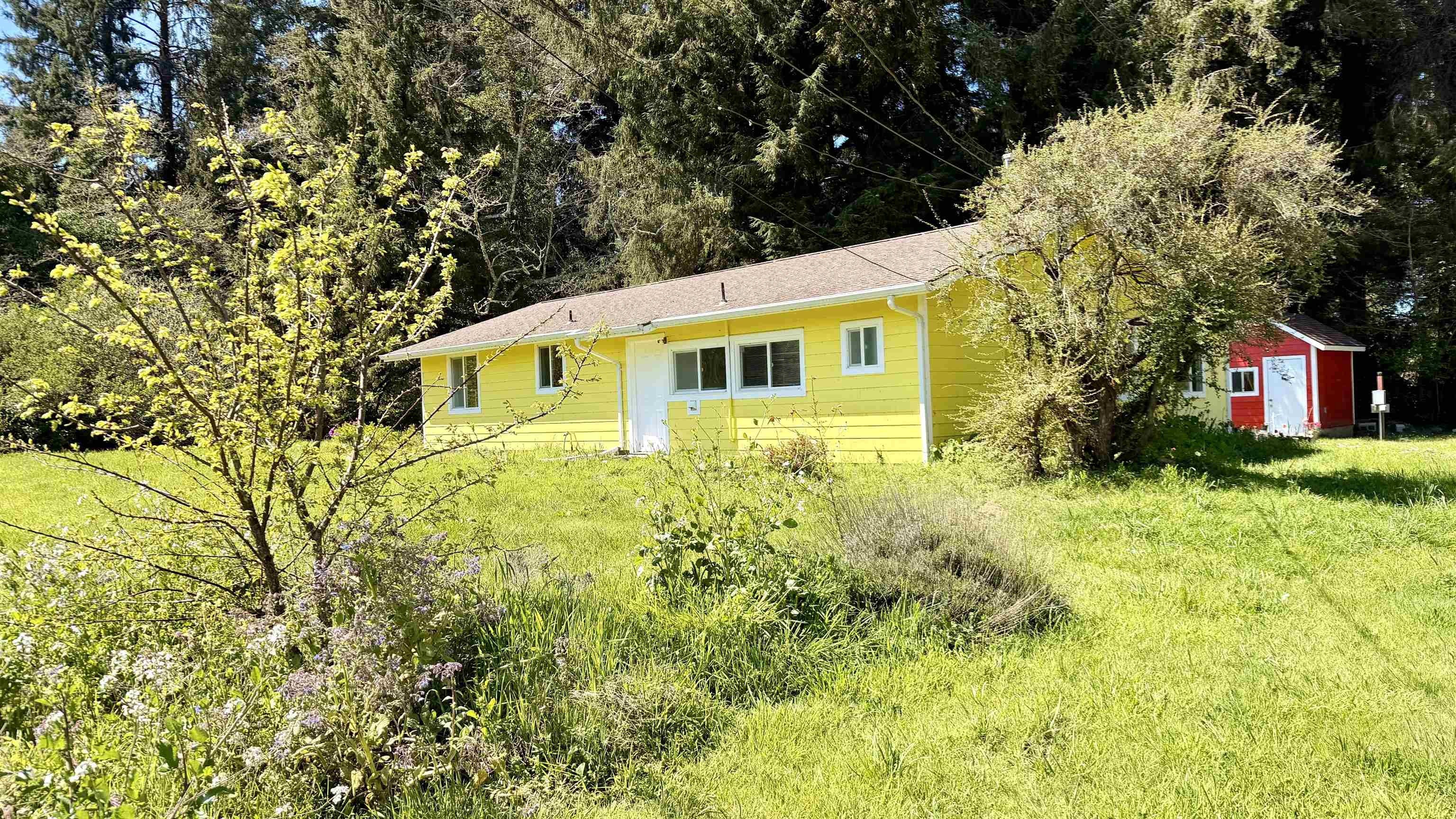 Other 3BR 1BA - 1175 Lakeview Drive, Crescent City, CA
