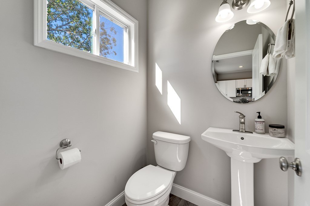 Single Family 3BR 3BA - 955 N Canton Rd, Canton, NC