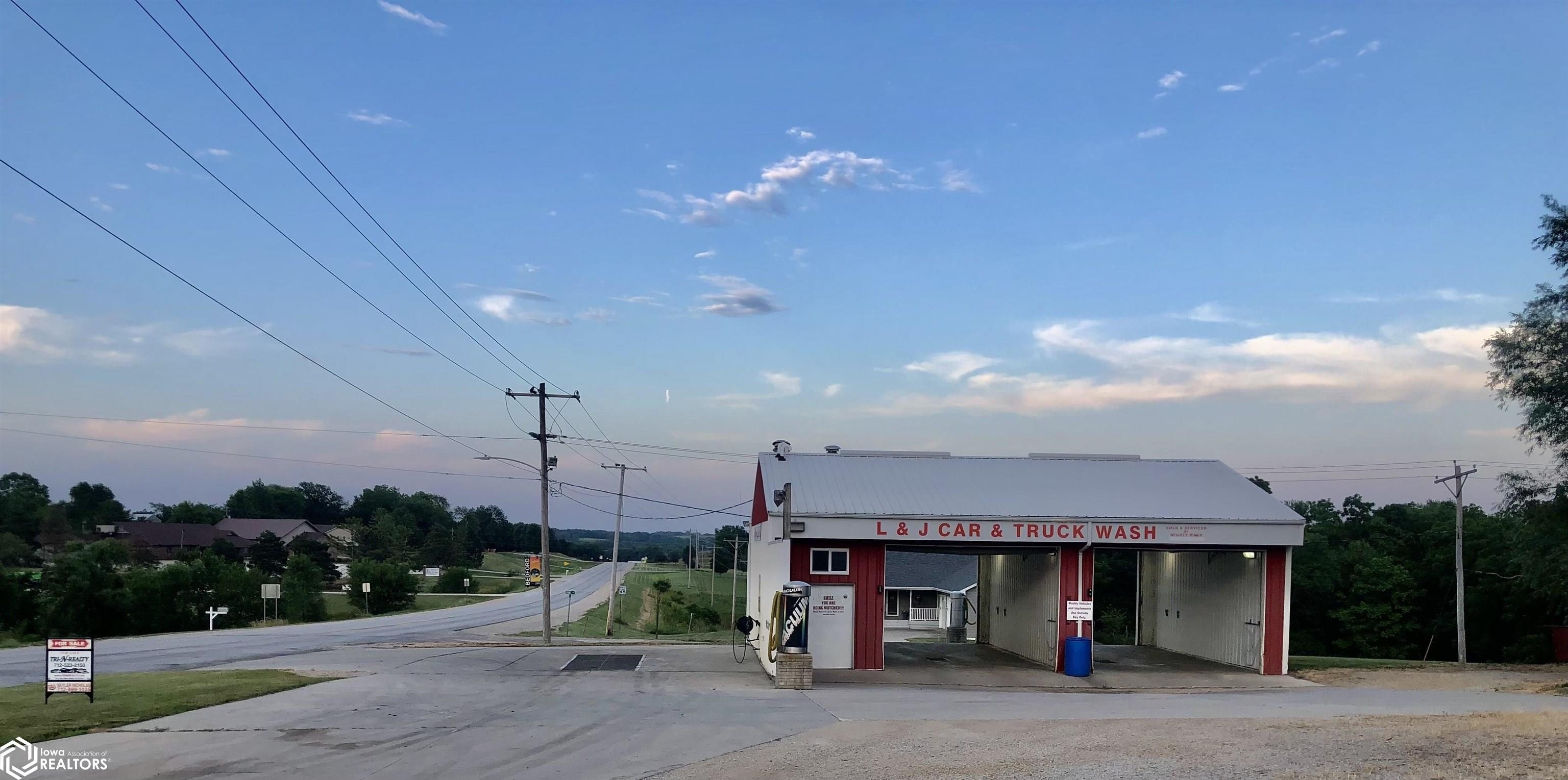 2 148 Pollock Blvd And Madison Ave