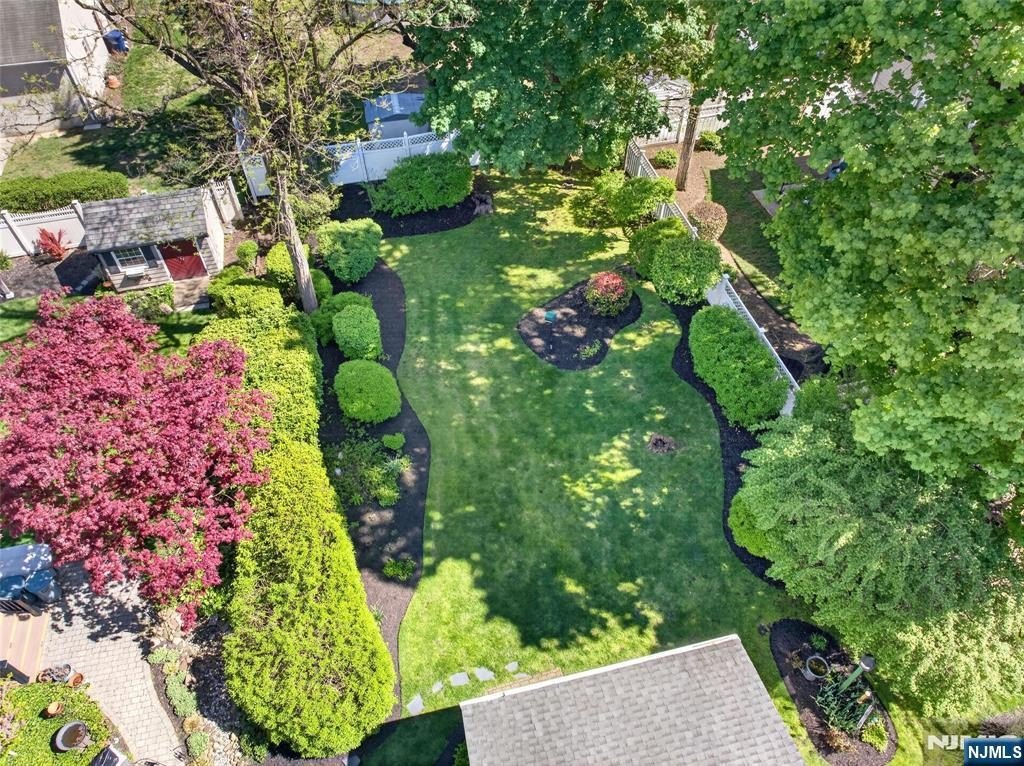 Other 2BR 1BA - 832 Summit Avenue, Hackensack, NJ
