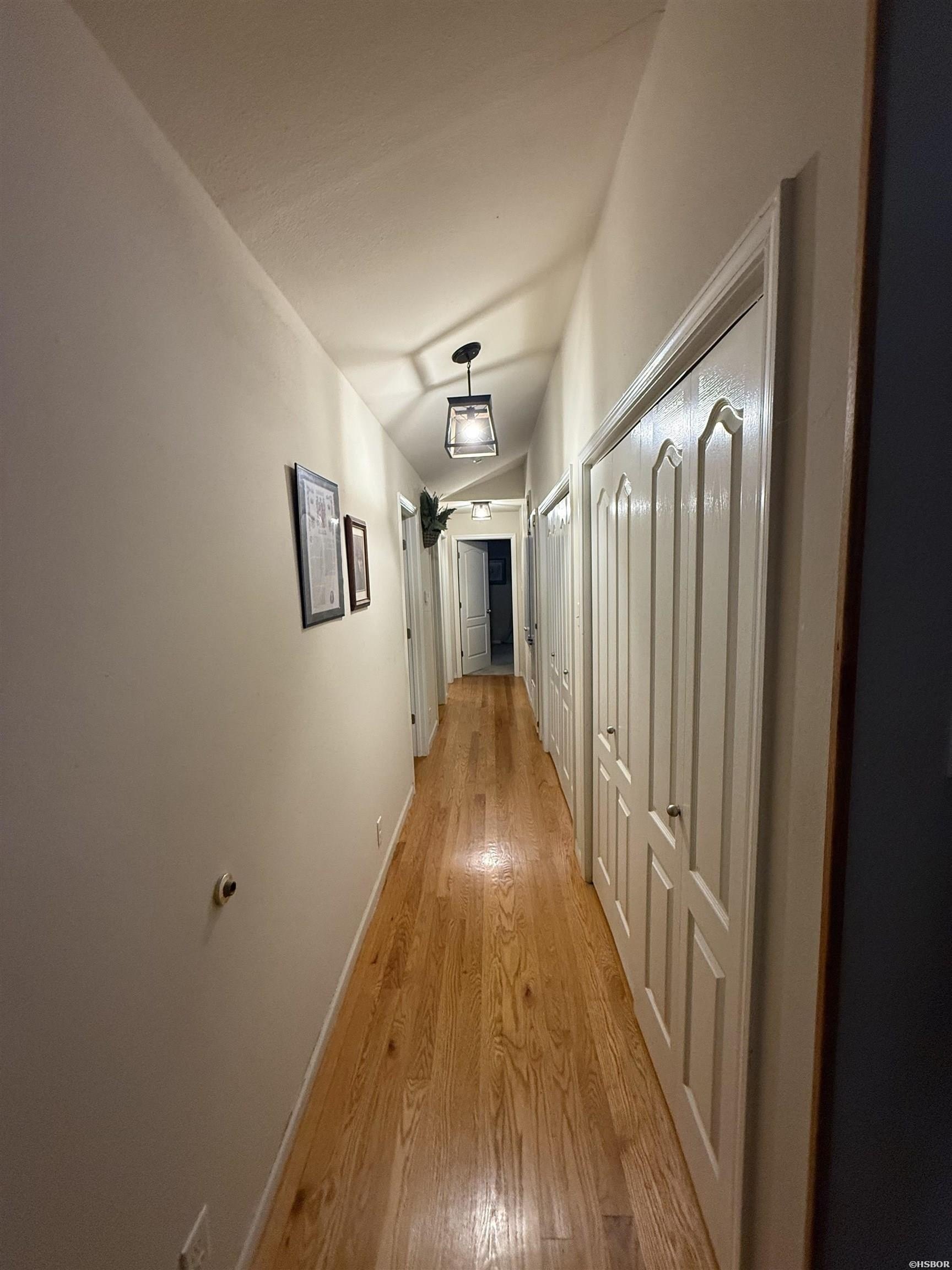 Single Family 3BR 2BA - 105 APPLE BLOSSOM Place, Hot Springs, AR