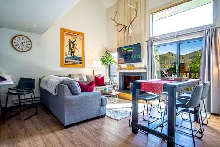 2233 Bonne Vie Condo Dr Unit 2233  