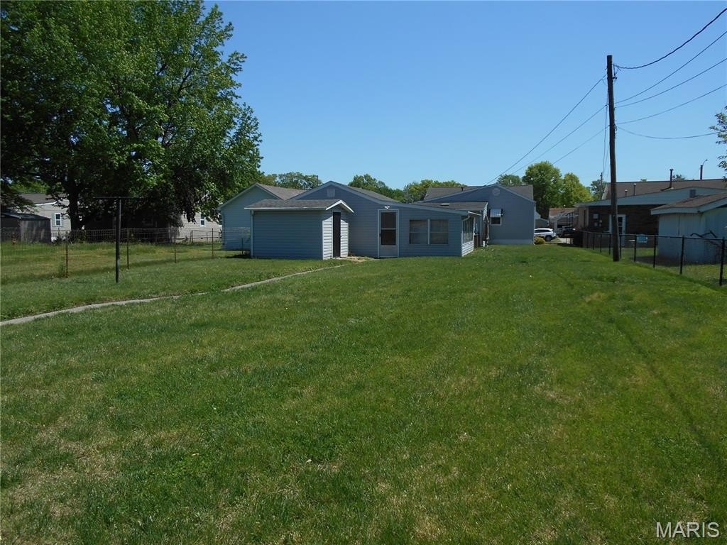 Single Family 3BR 2BA - 2669 Center Street, Granite City, IL