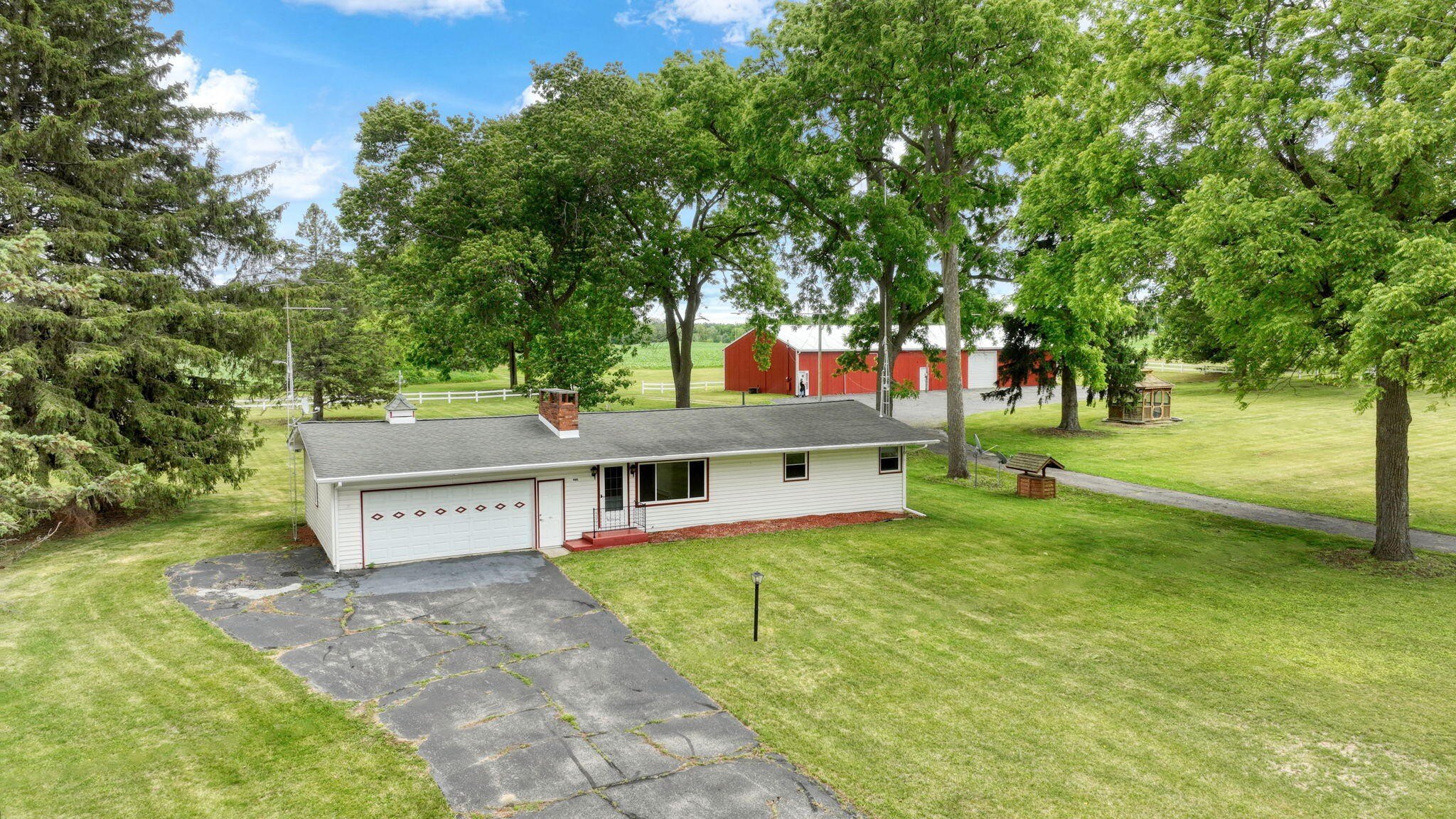 Single Family 3BR 1BA - 9801 Peterson Road, Brooklyn, MI