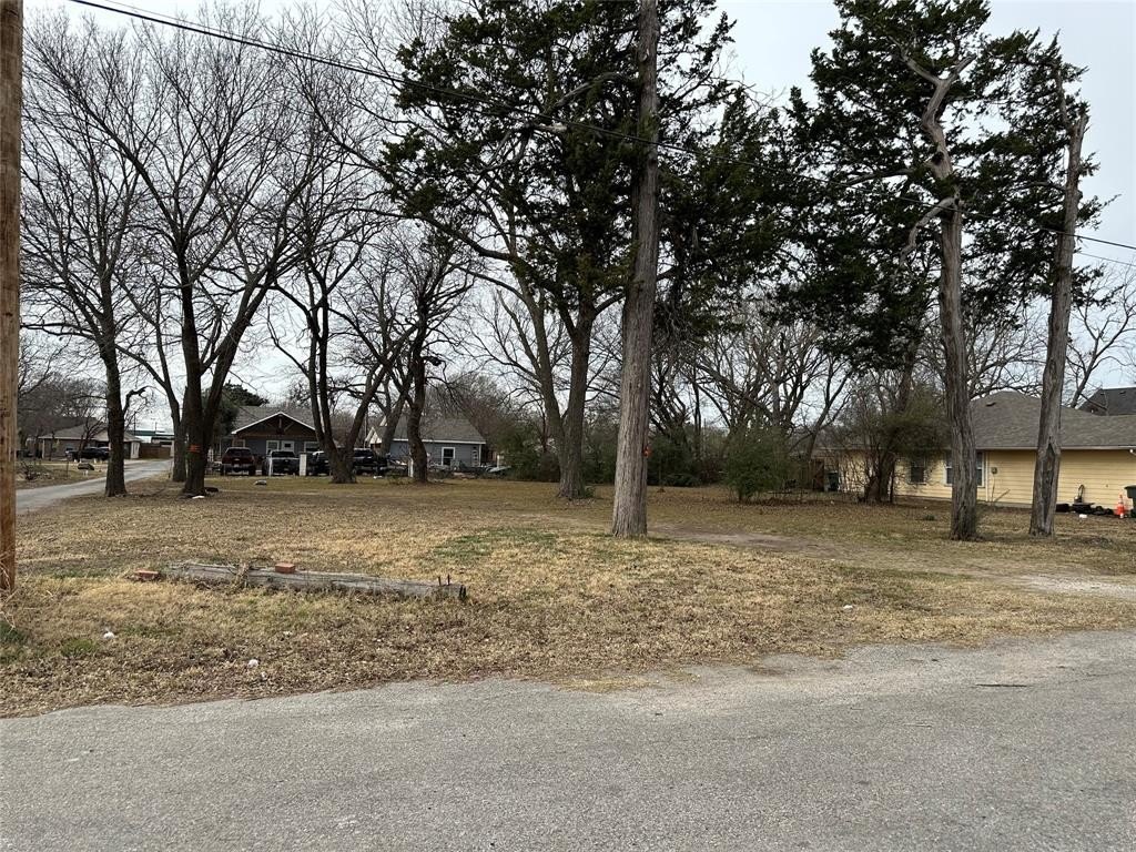 Plots and Land - 600 N Branch Street, Sherman, TX