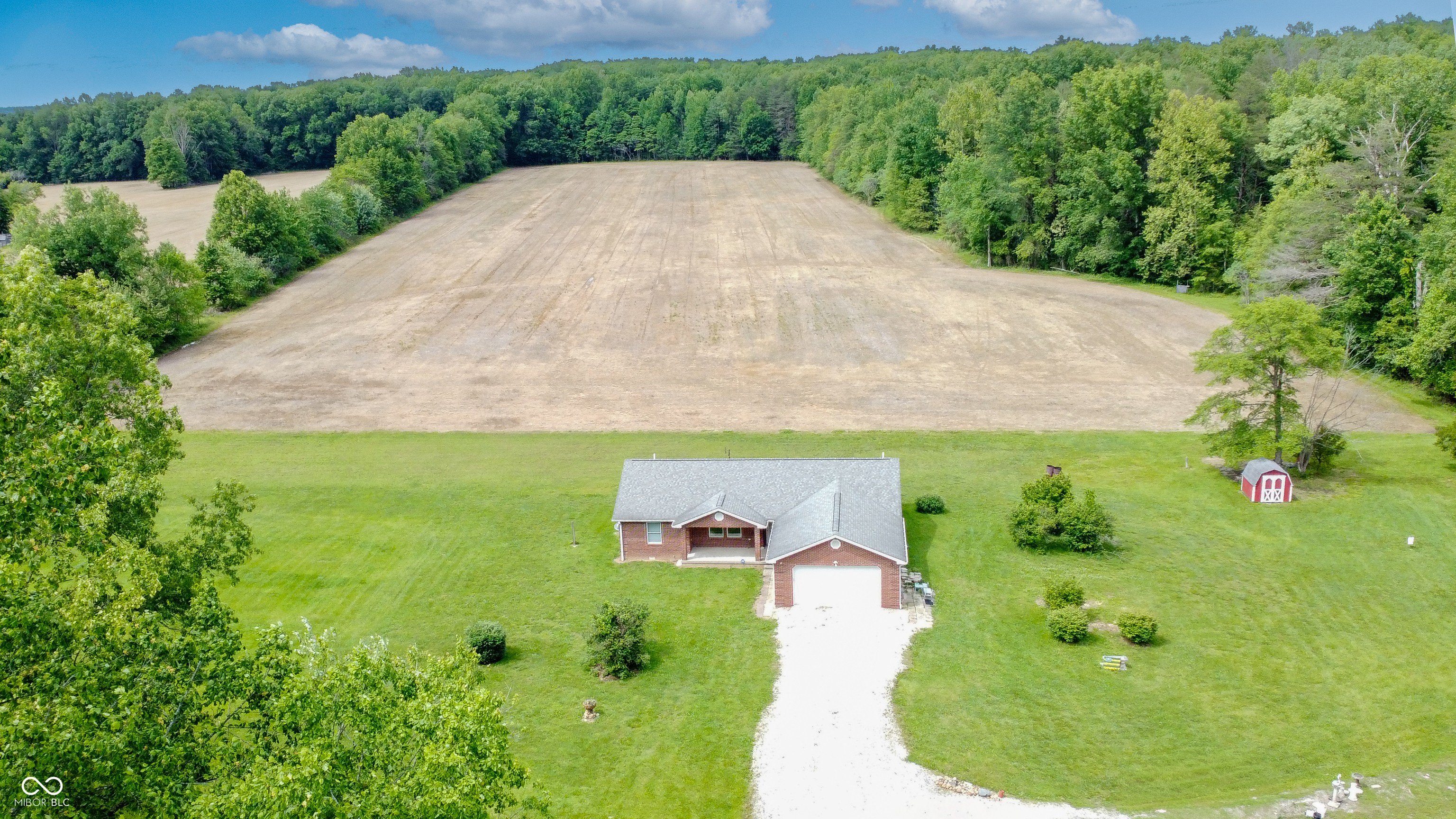 Single Family 3BR 2BA - 7450 W Deaver Road, Columbus, IN