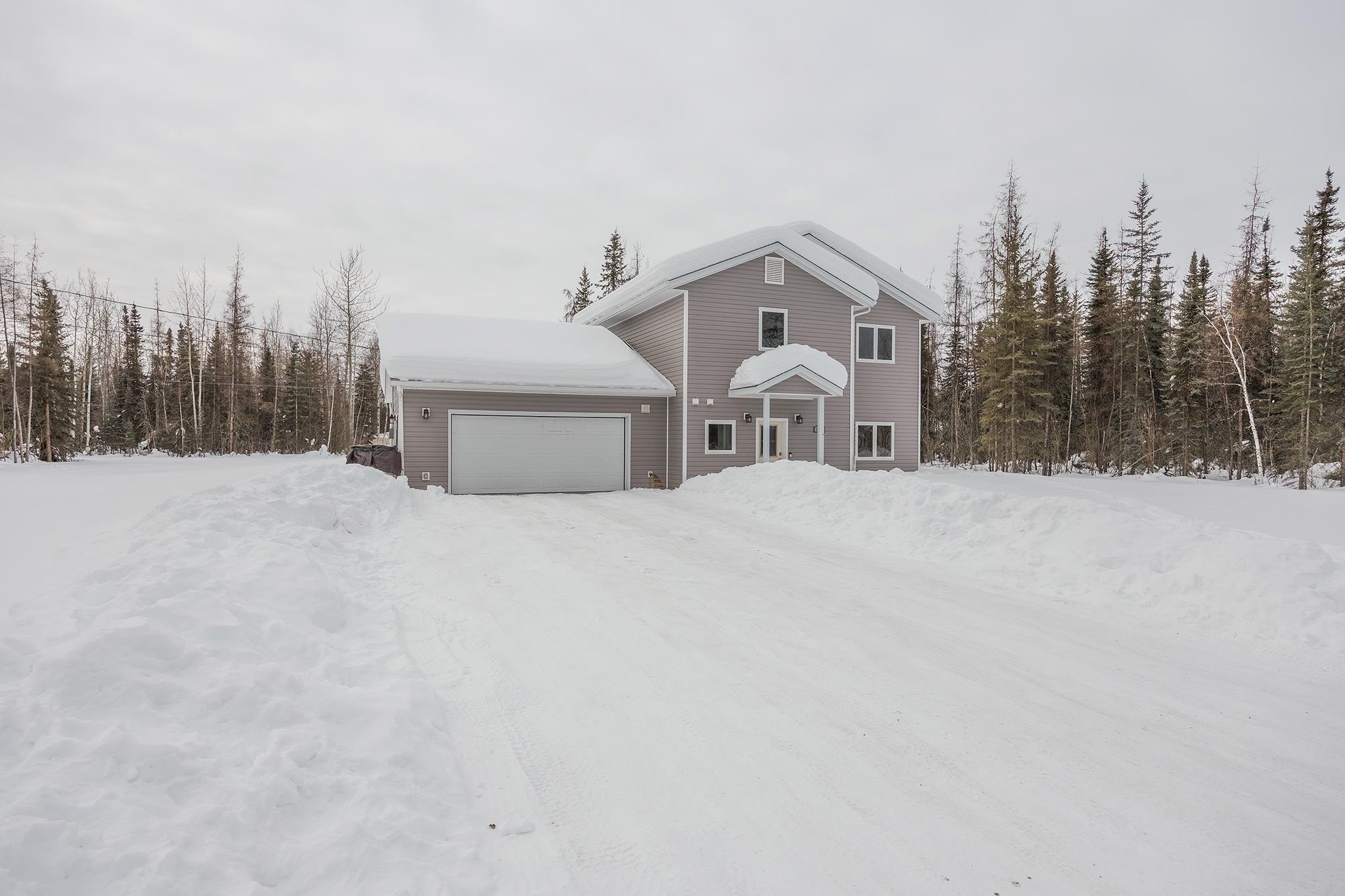 Single Family 3BR 3BA - 1215 Groundsel Avenue, North Pole, AK