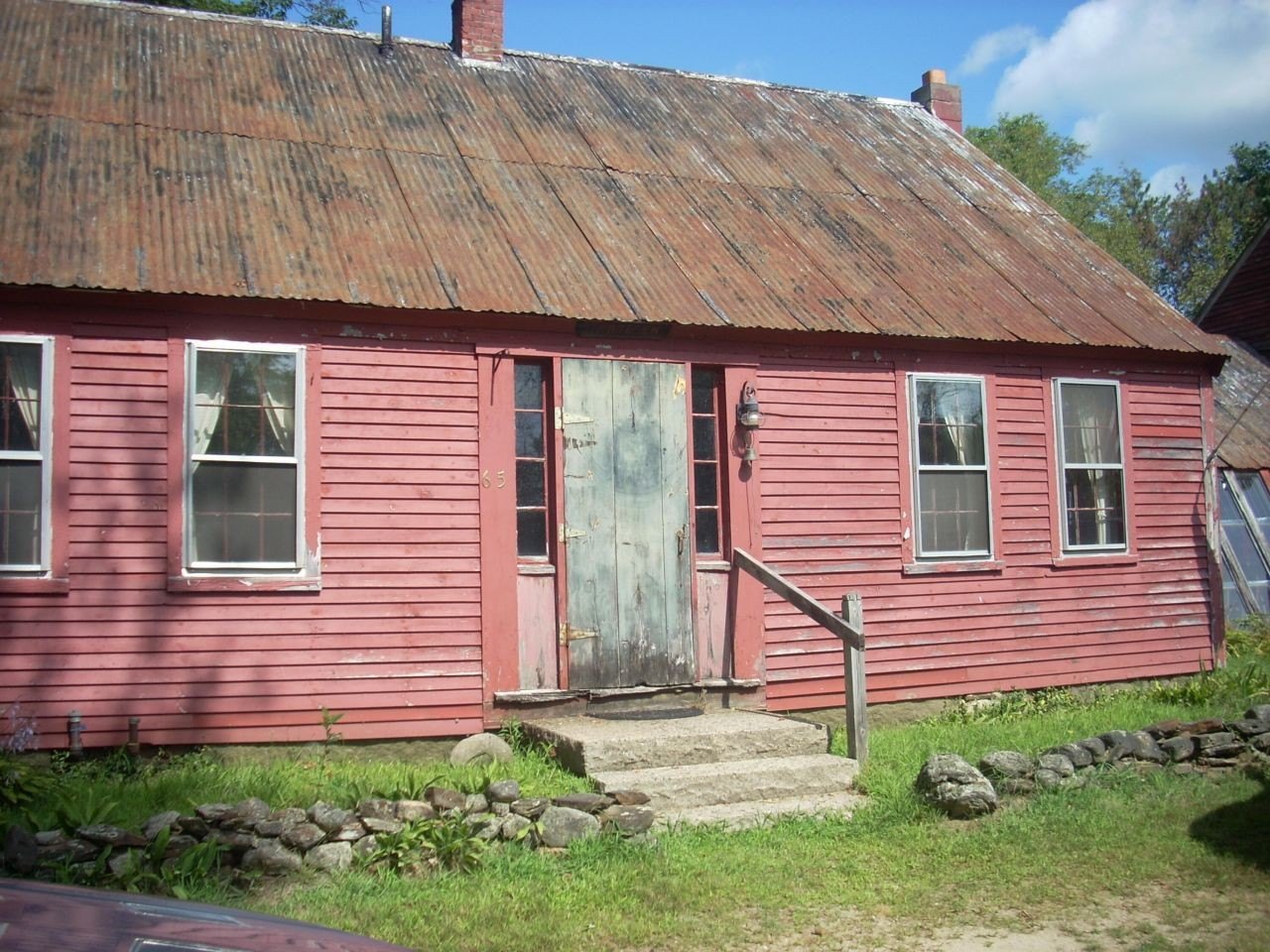 Single Family 2BR 1BA - 65 Milton Mills Road, Lebanon, ME