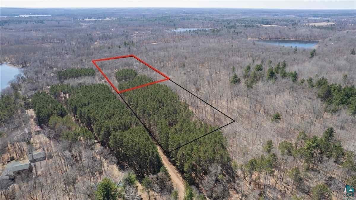 Single Family - 27xxx Hill Rd, Spooner, WI