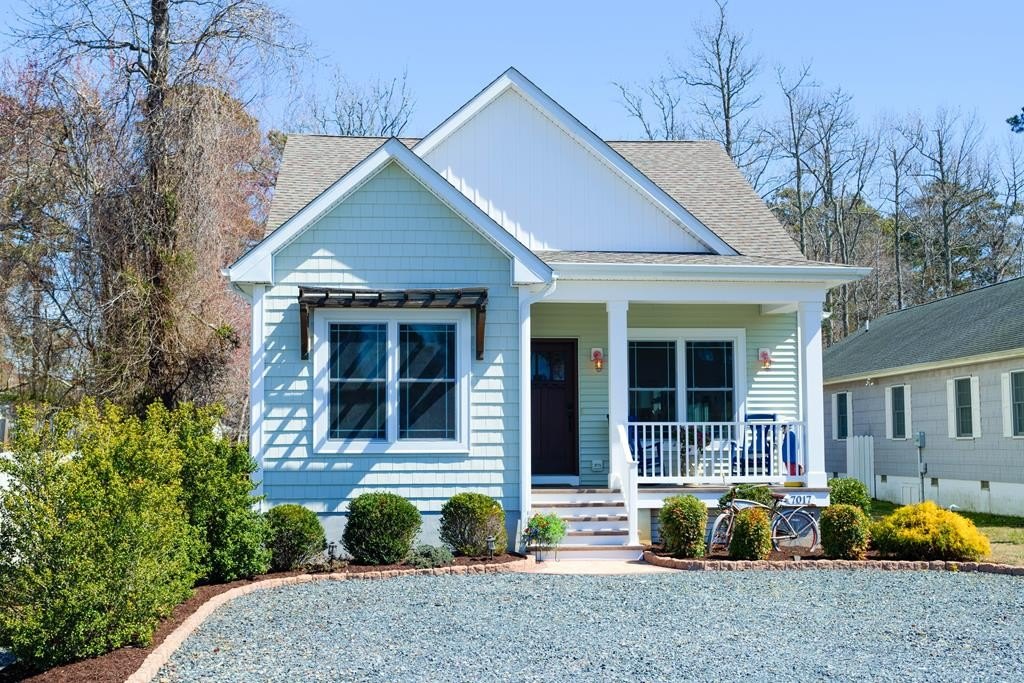 Single Family 3BR 2BA - 7017 JOSEPHINE LANE, CHINCOTEAGUE, VA