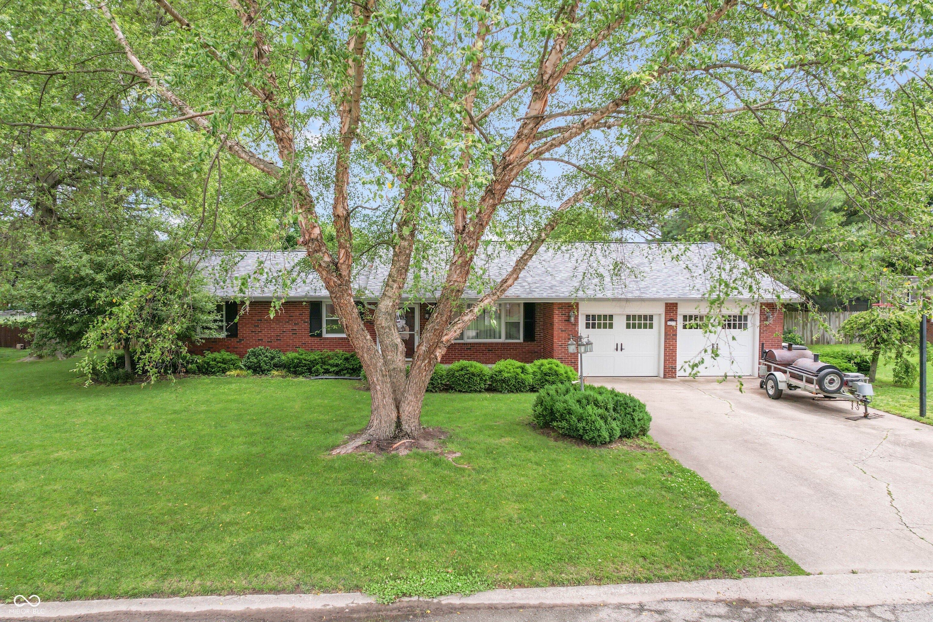Single Family 3BR 2BA - 437 Schleter Court, Seymour, IN