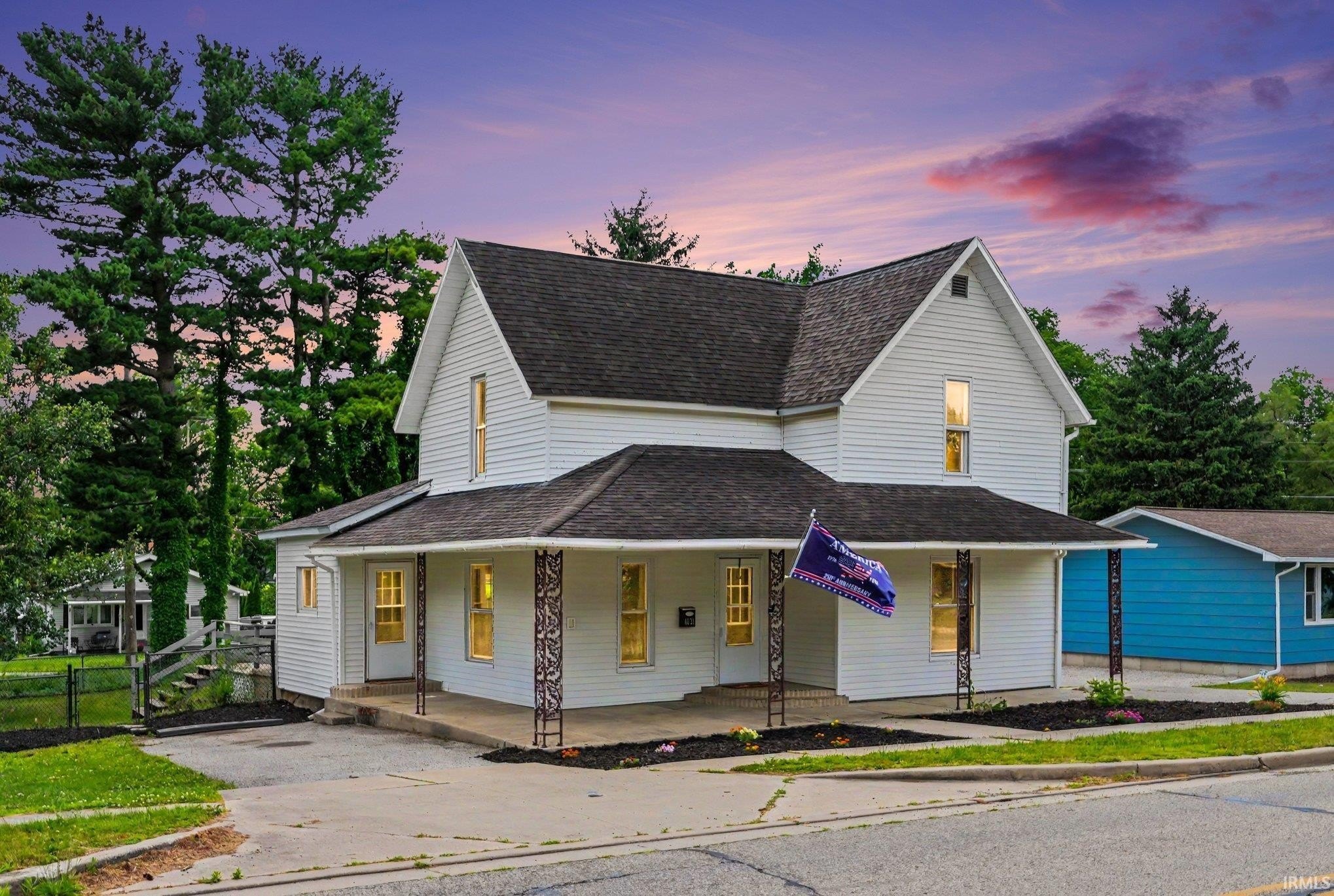 Single Family 3BR 2BA - 1031 N Huntington Street, Syracuse, IN