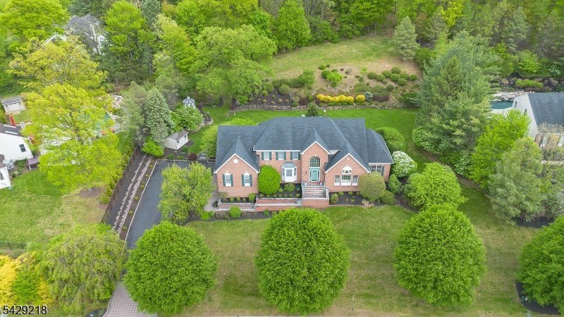 Single Family 5BR 6BA - 51 Nicole Dr, Denville Twp., NJ