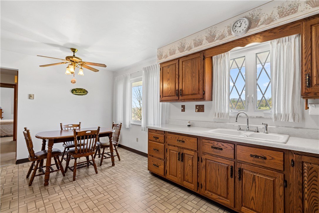 Single Family 2BR - 449 Belrose Dr, Rostraver, PA