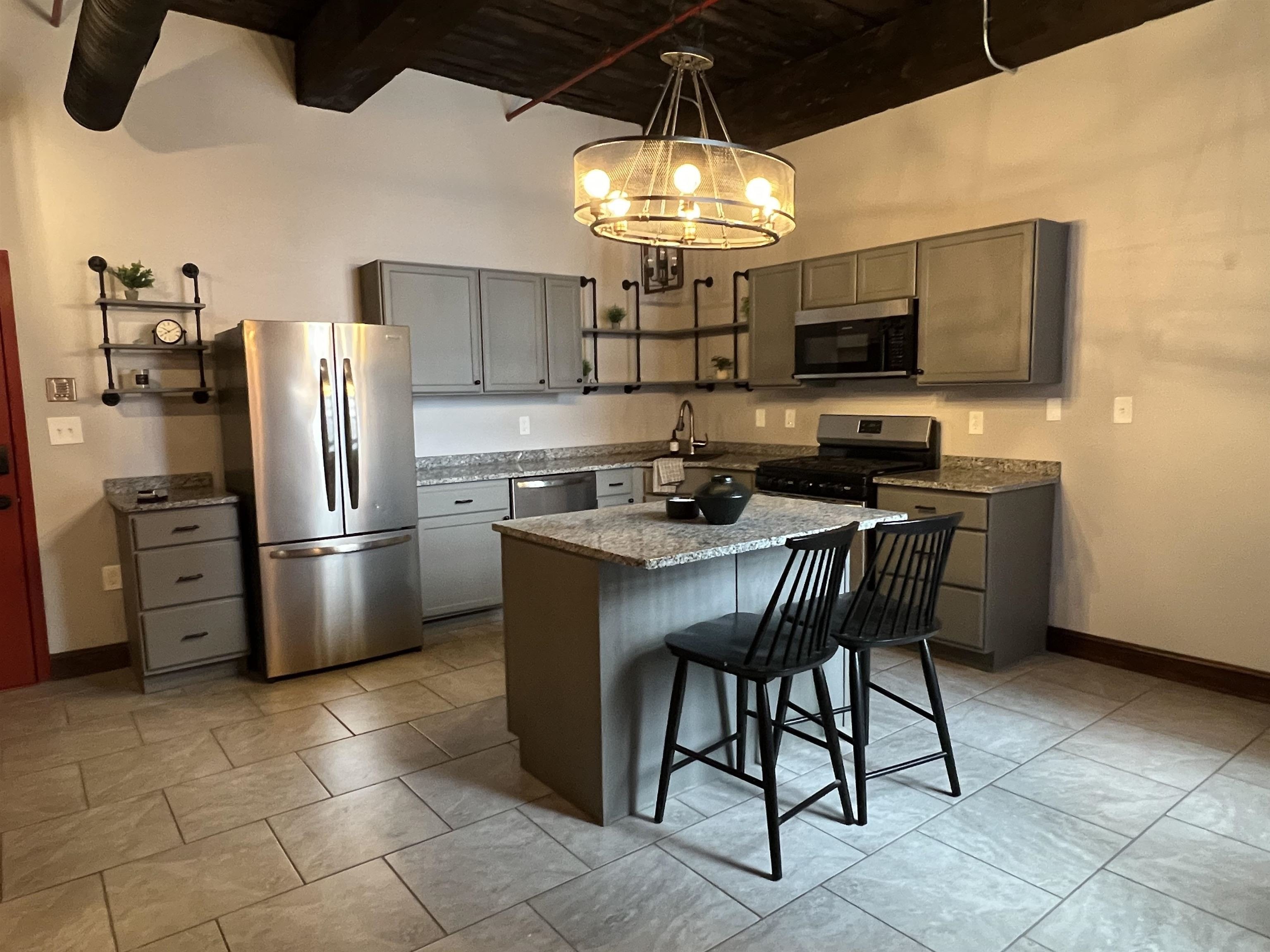 Condo 2BR 1BA - 470 Silver Street, Manchester, NH