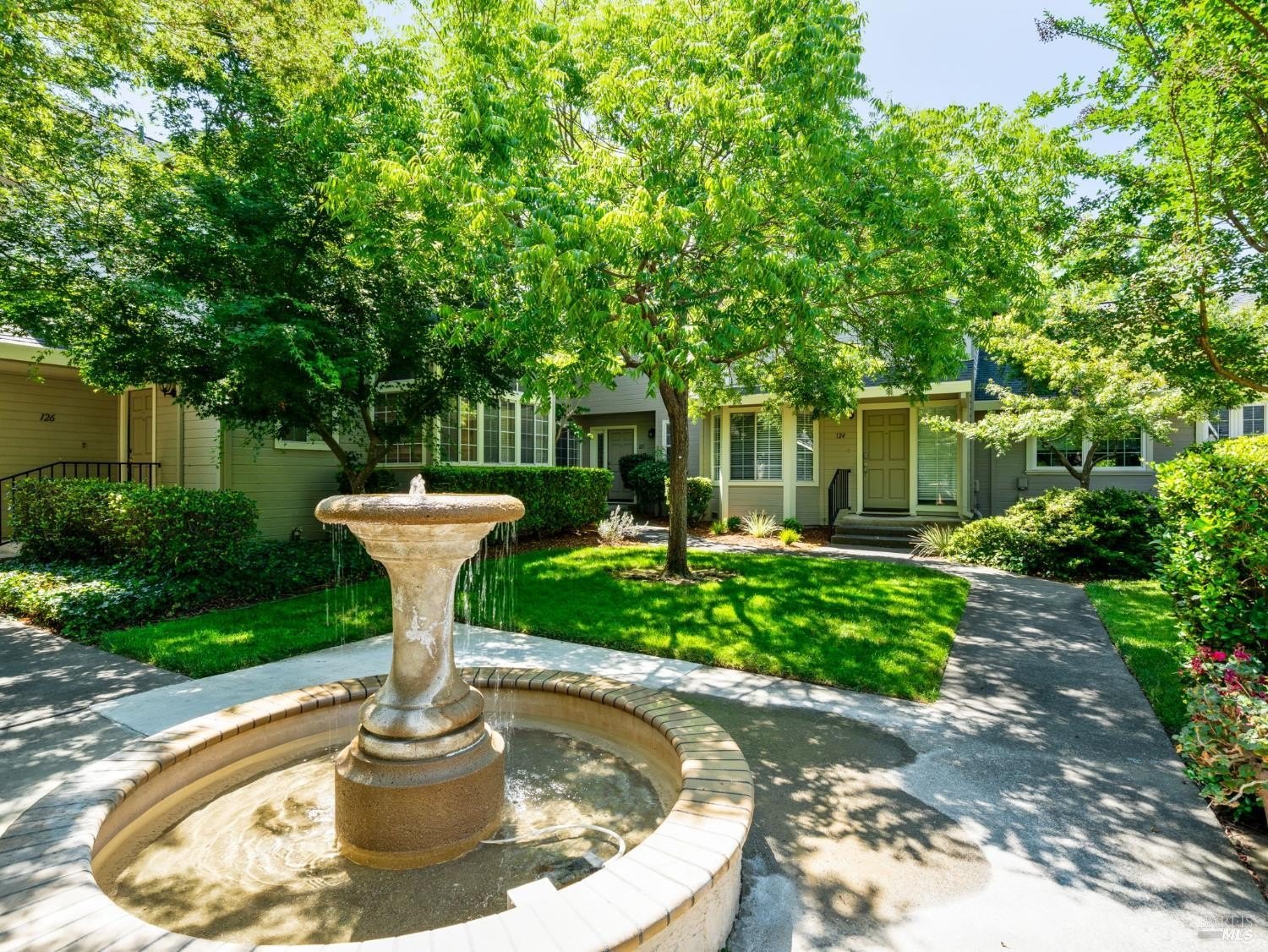 Condo 3BR 3BA - 125 Valley Club Circle, Napa, CA