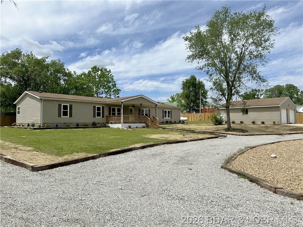 Single Family 3BR 2BA - 419 Kraft Road, Warsaw, MO