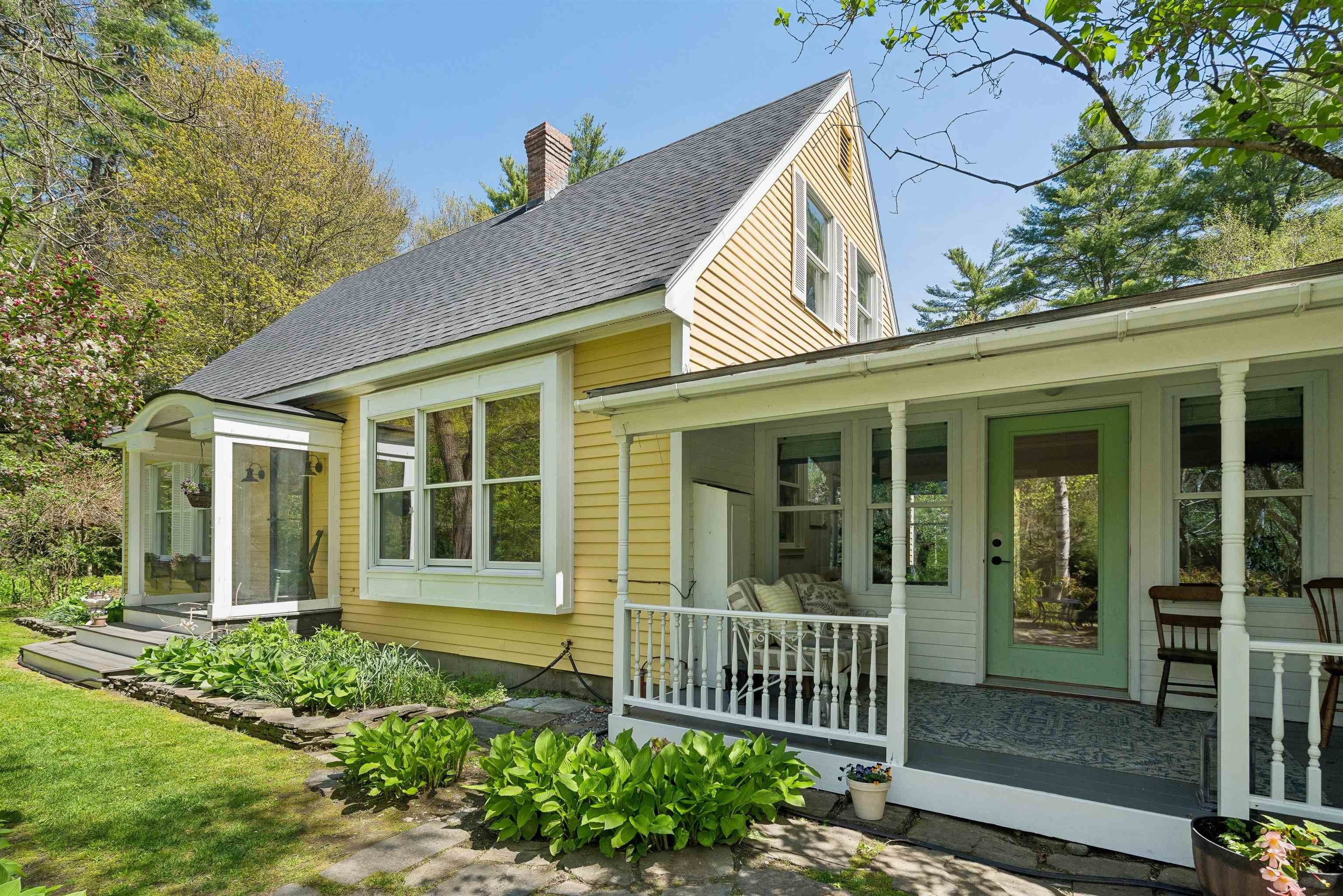 Single Family 3BR 2BA - 71 Old Oak Lane, Hartland, VT