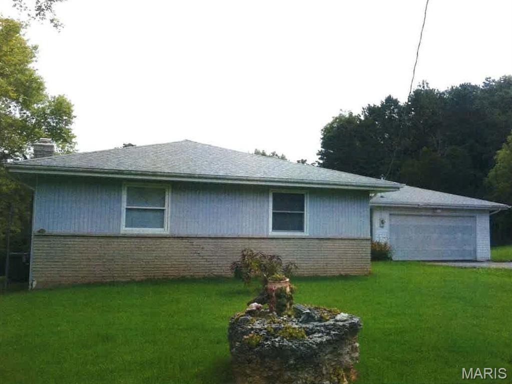Single Family 4BR 2BA - 4468 Cottage Grove Road, House Springs, MO
