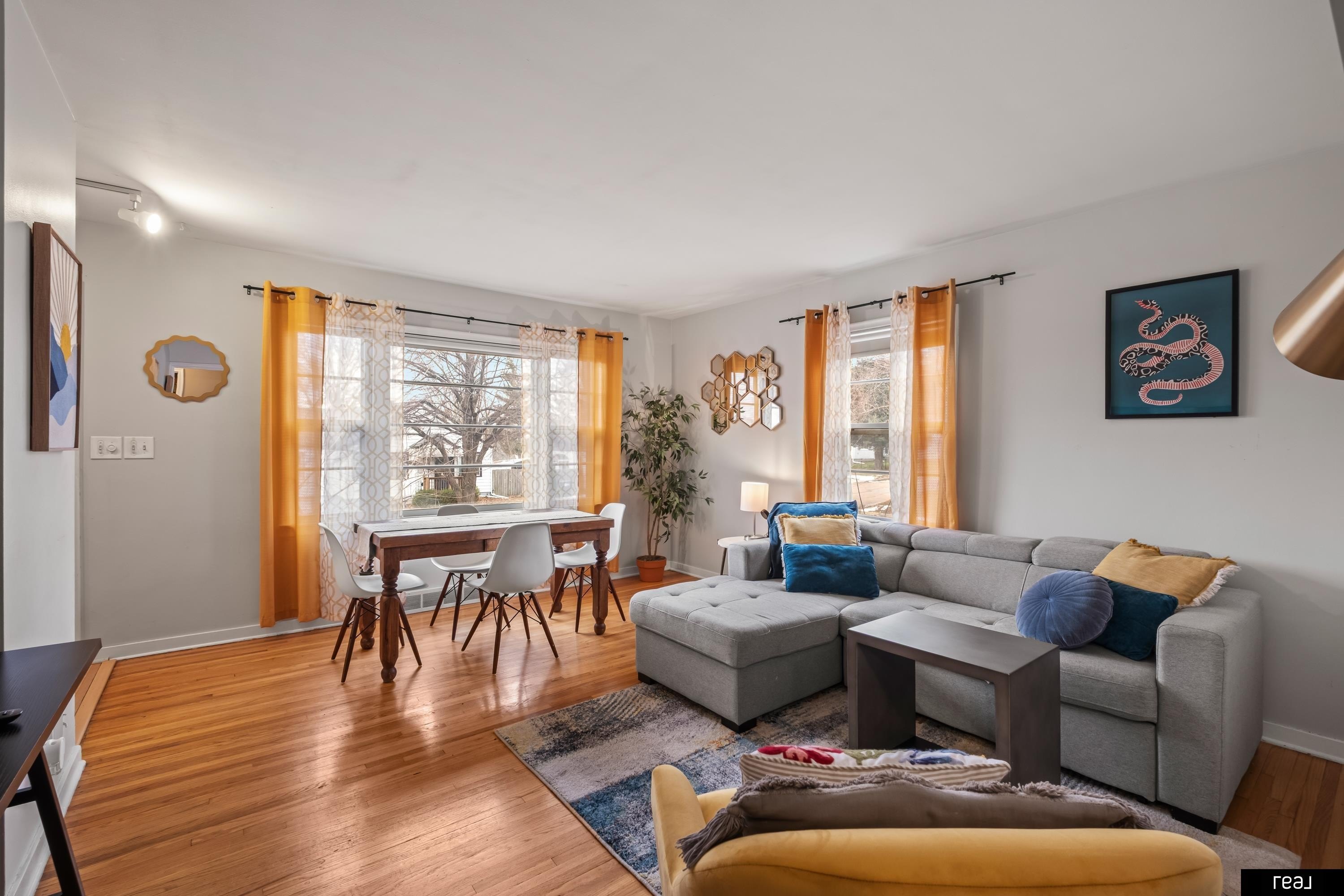 Single Family 2BR 2BA - 2307 N 68th Street, Omaha, NE