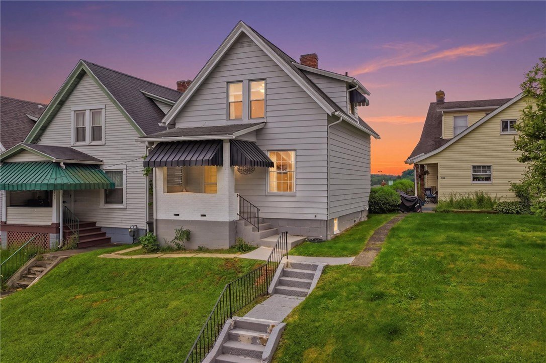Single Family 2BR - 724 Saint Clair Avenue, Jeannette, PA