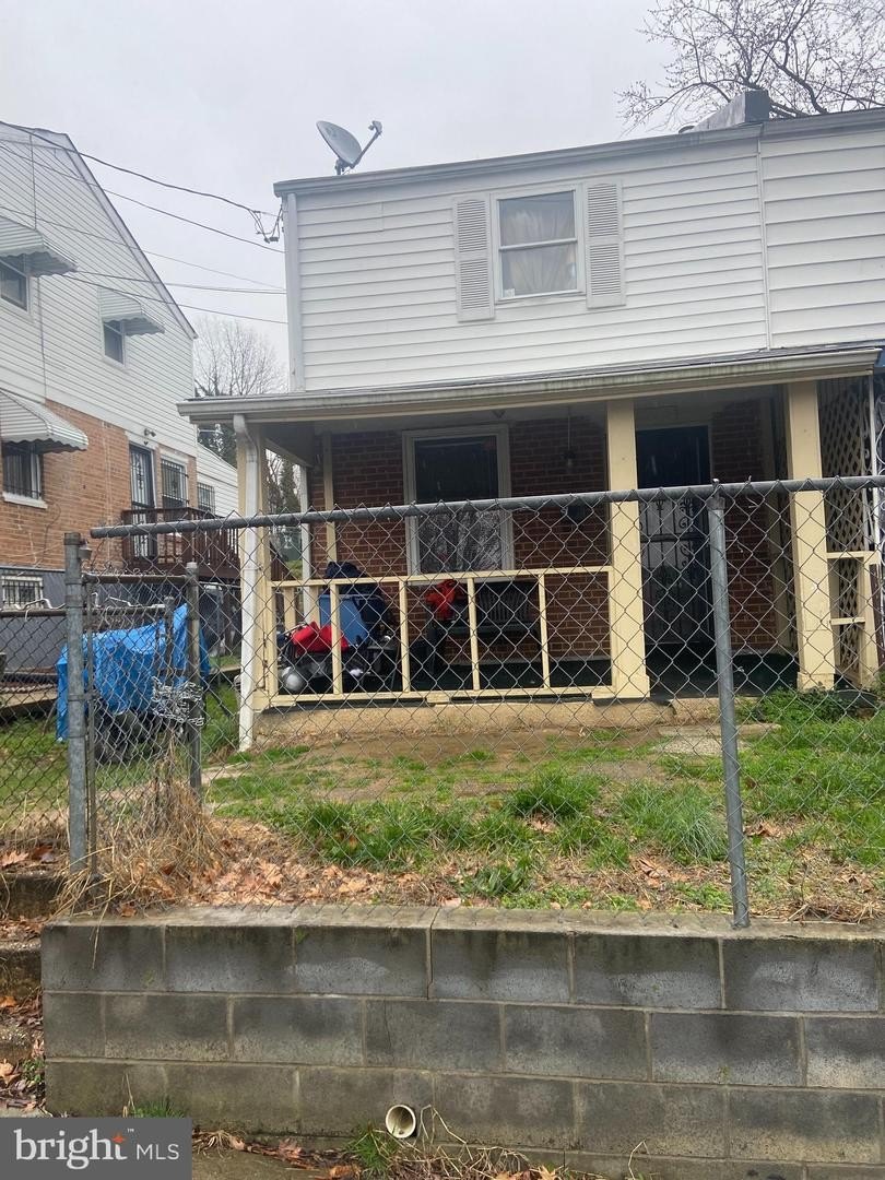 Single Family 2BR 2BA - 815 50TH PL NE, WASHINGTON, DC