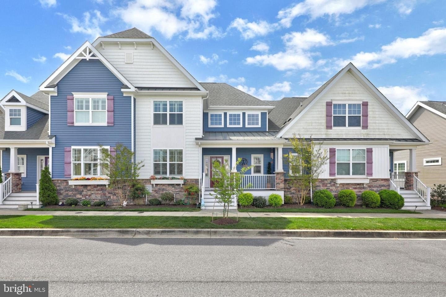 Single Family 3BR 3BA - 210 HERITAGE BLVD, MILTON, DE