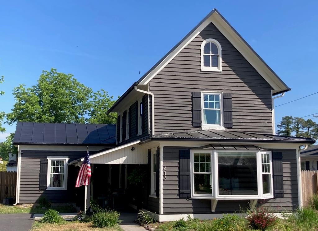 Single Family 3BR 2BA - 413 Prince Street, Tappahannock, VA
