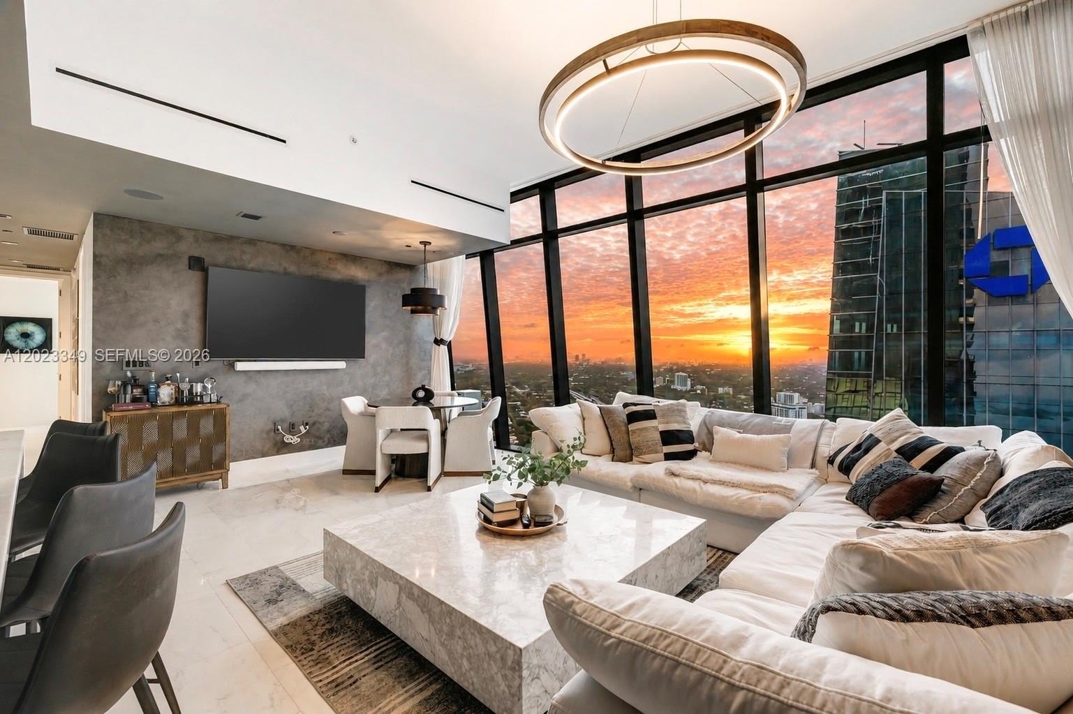 Condo 2BR 3BA - 1451 Brickell Ave, Miami, FL
