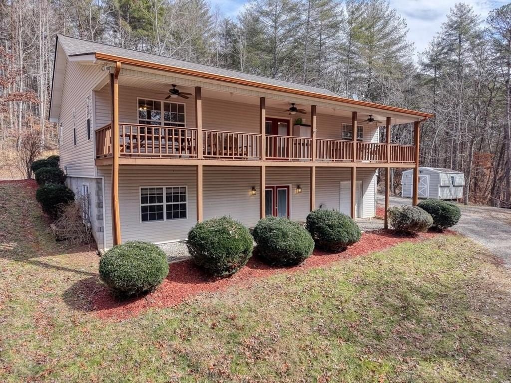 Single Family 3BR 3BA - 101 Kristina Lane, Blairsville, GA
