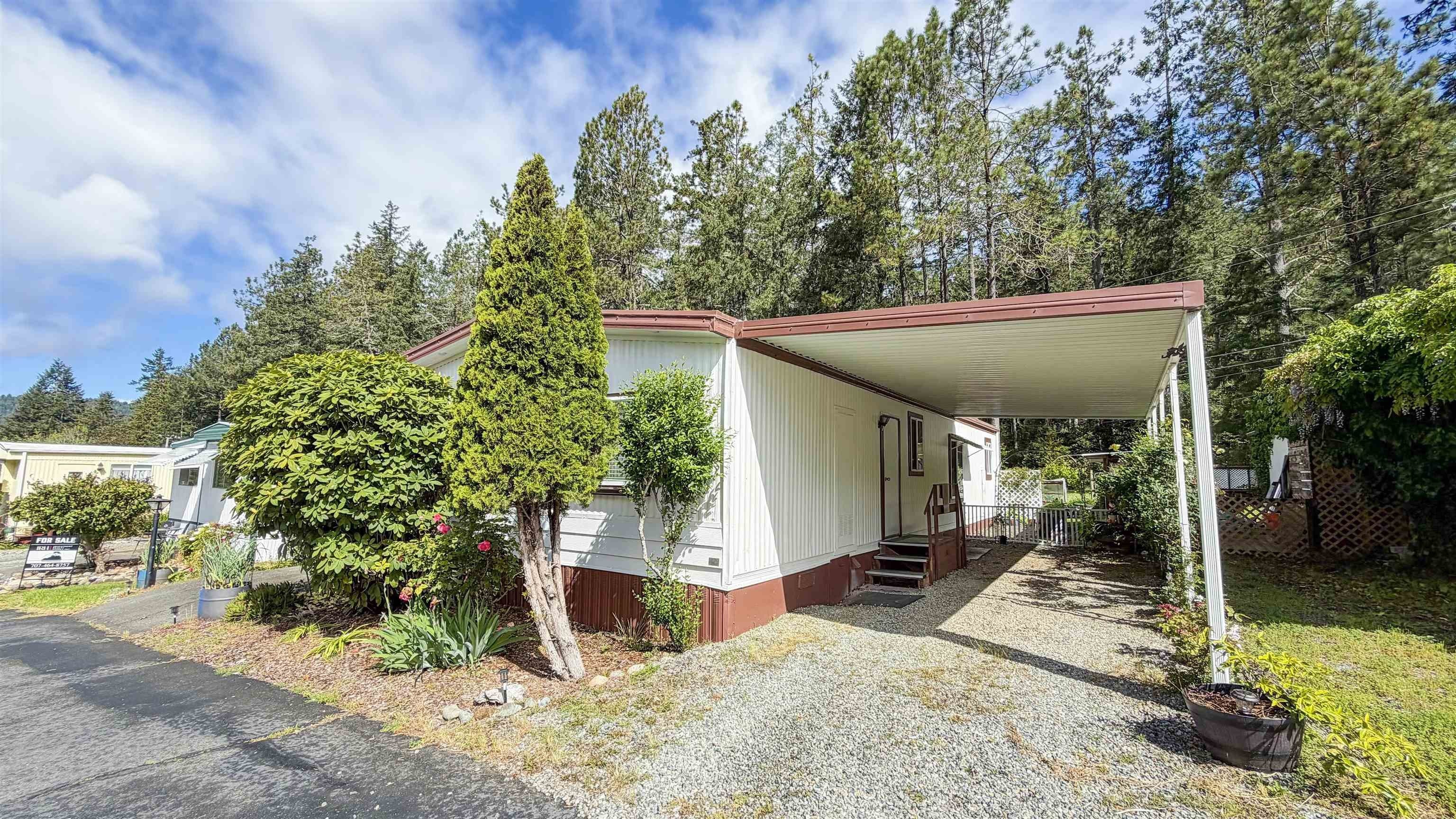 Manufactured Housing 3BR 2BA - 2510 US Hwy 199 #27, Crescent City, CA