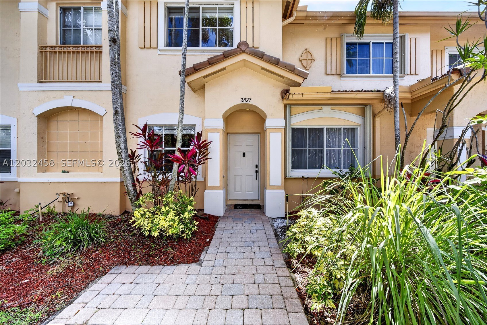 Single Family 3BR 3BA - 2827 SW 83rd Ter, Miramar, FL