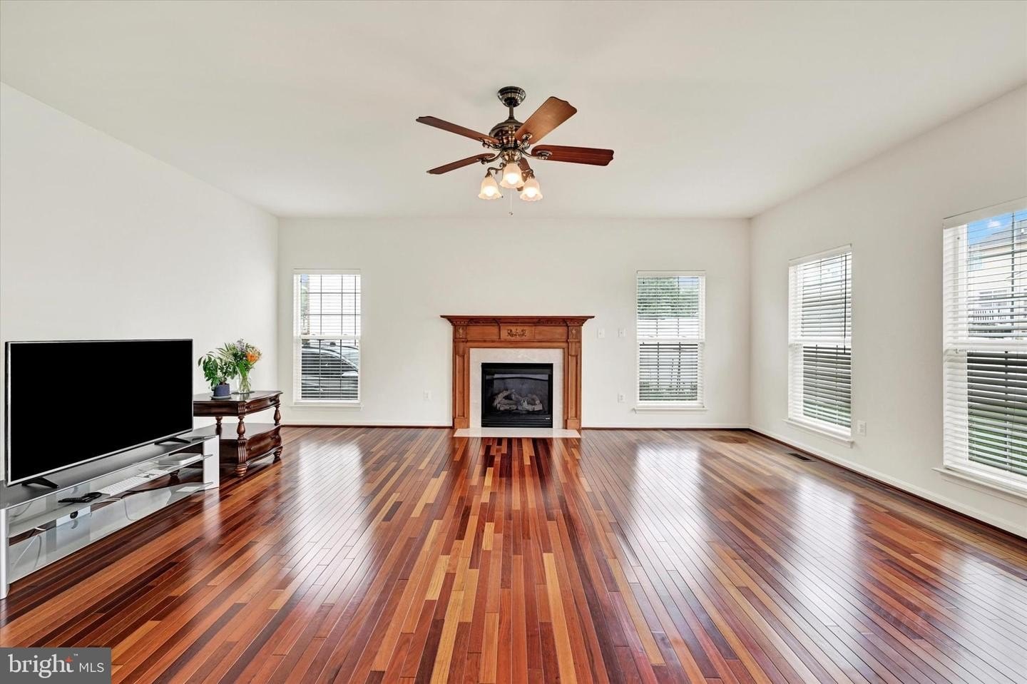 Single Family 4BR 3BA - 5106 BRAEBURN WAY, PERRY HALL, MD