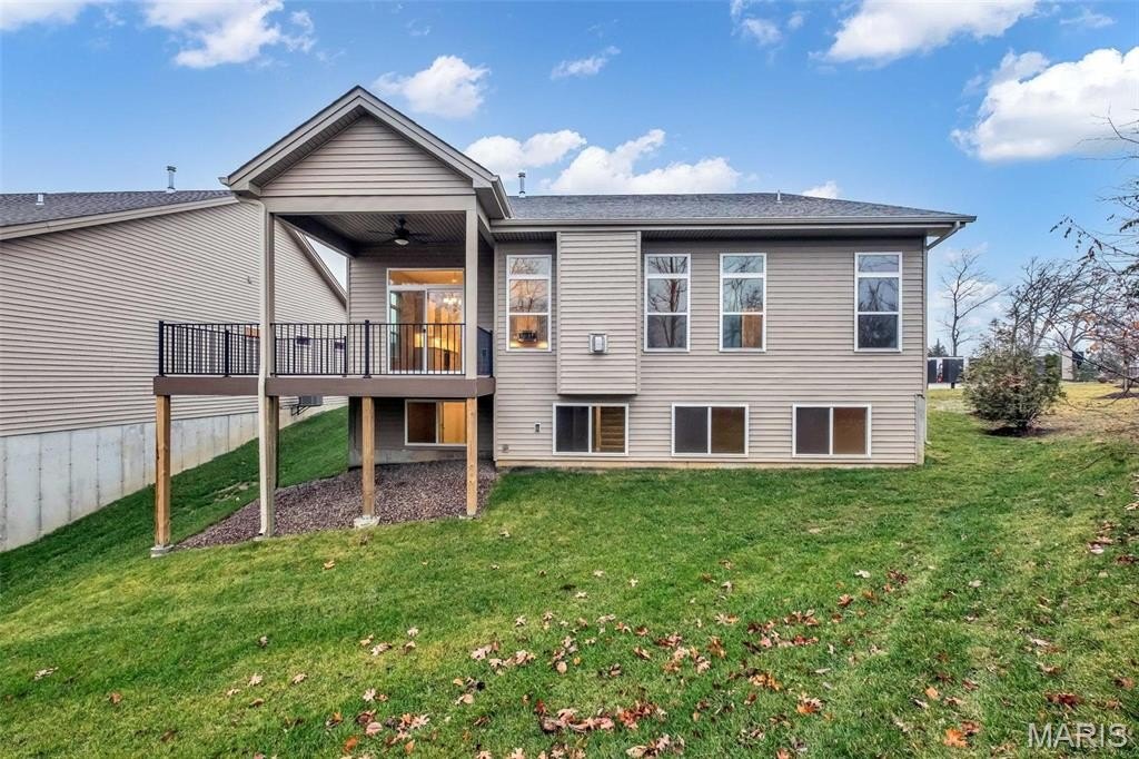 Single Family 3BR 3BA - 201 Keaton Woods Drive, O'Fallon, MO