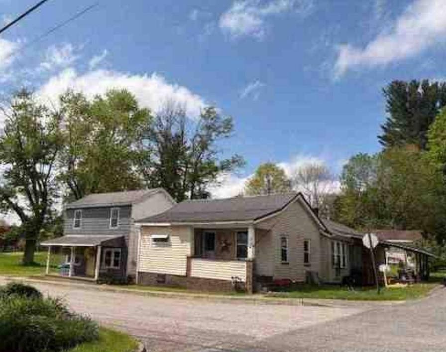 Other 2BR 1BA - 1107 Main St, Enon Valley, PA