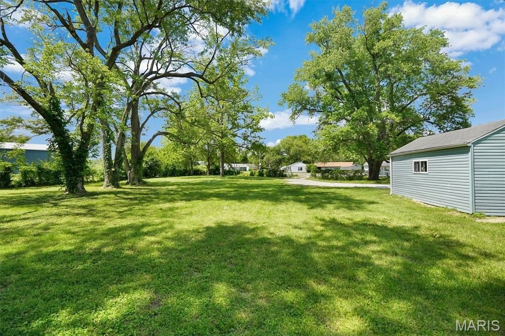 Single Family 3BR 1BA - 2724 Camp Jackson Road, Cahokia, IL