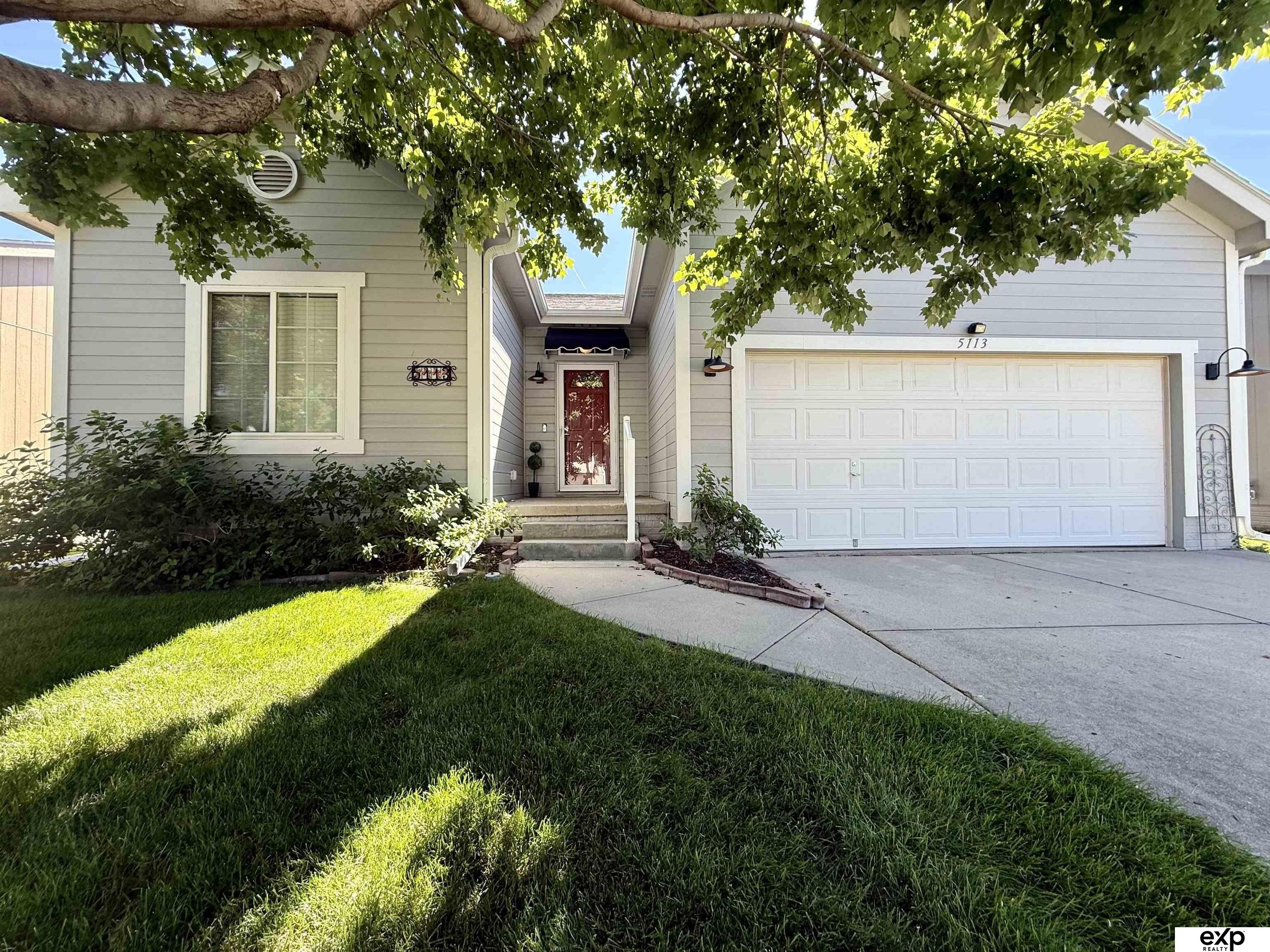 Single Family 3BR 3BA - 5113 N 152nd Avenue, Omaha, NE