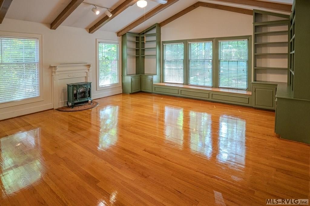 Single Family 4BR 2BA - 1088 Golf Course Rd, Halifax, VA