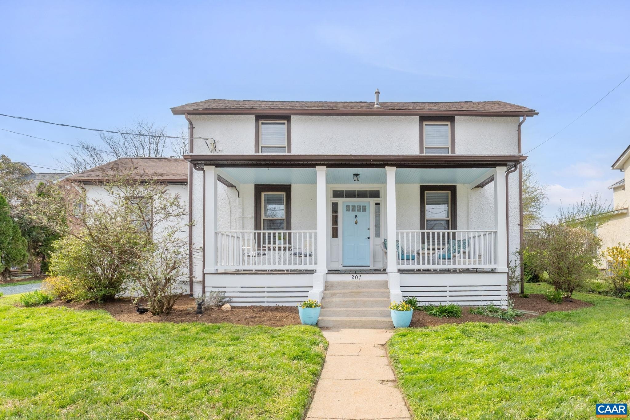 Single Family 6BR 4BA - 207 DOUGLAS AVE, CHARLOTTESVILLE, VA
