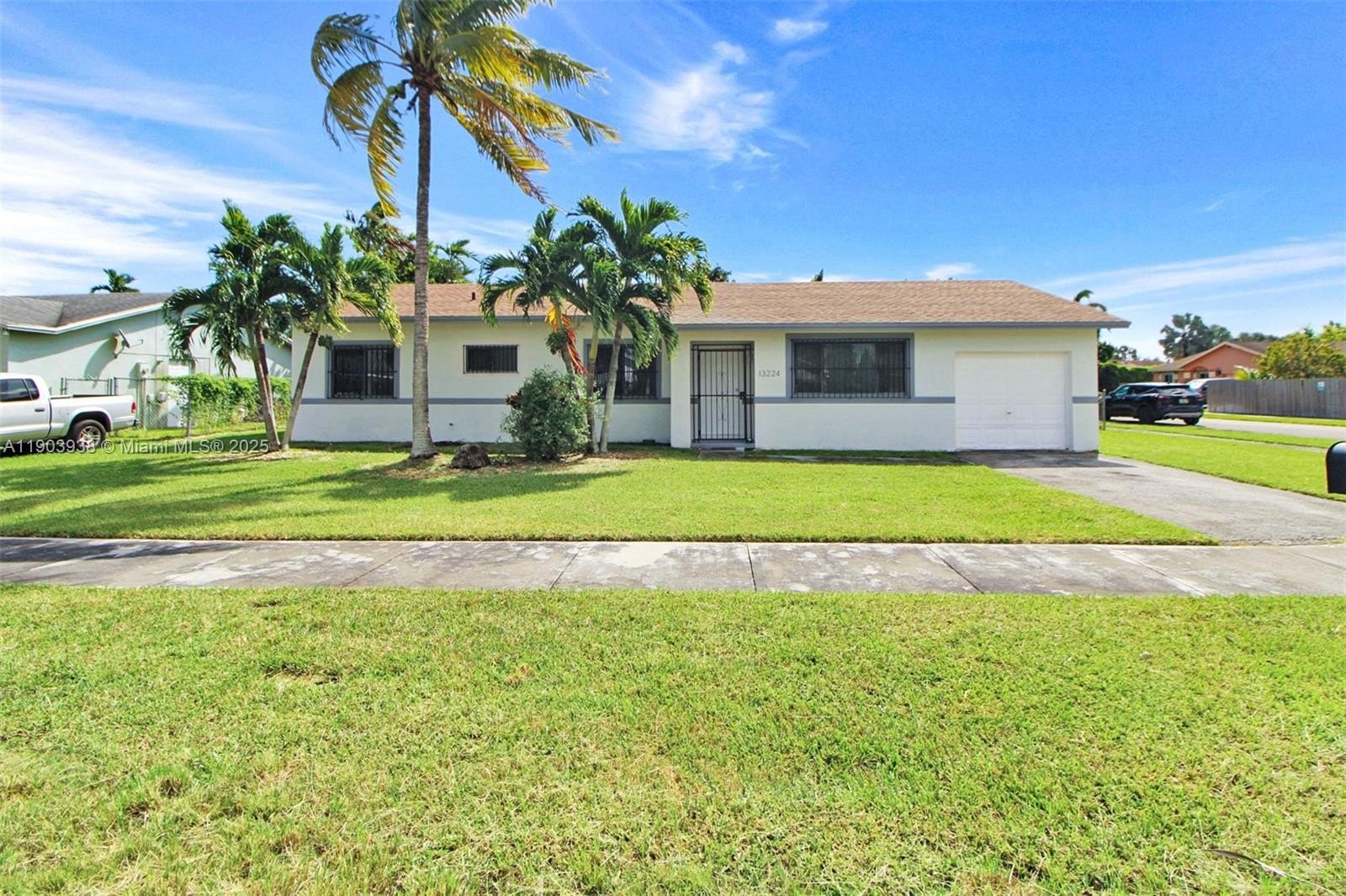 Single Family 3BR 2BA - 13224 SW 253rd Ter, Homestead, FL