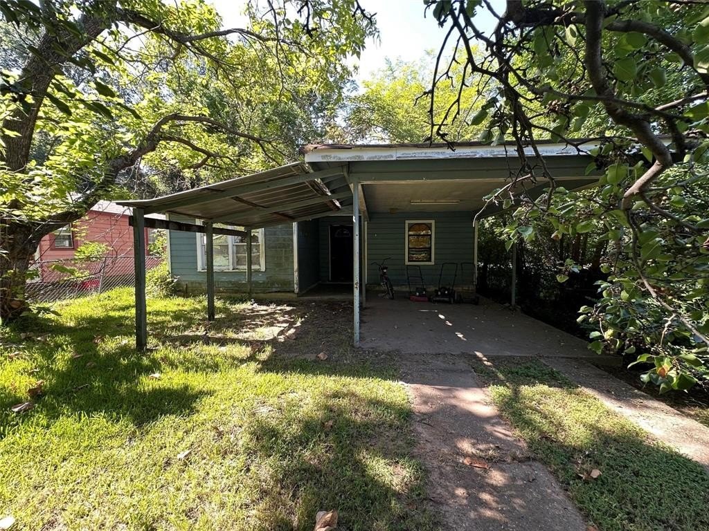 Single Family 2BR 1BA - 3131 Devaughn Street, Shreveport, LA