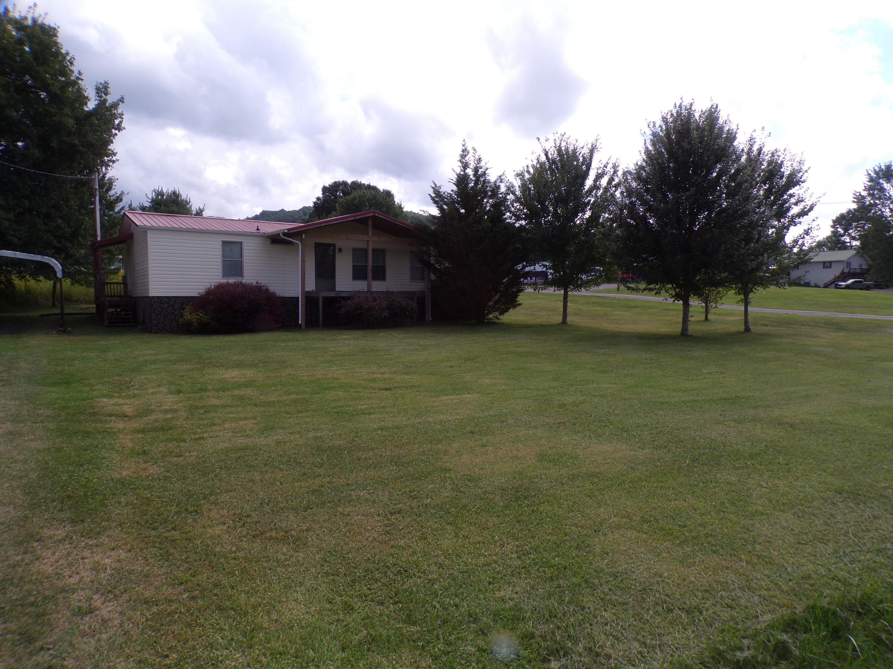 Single Family 3BR 2BA - 1838 Of Highway 133, Shady Valley, TN