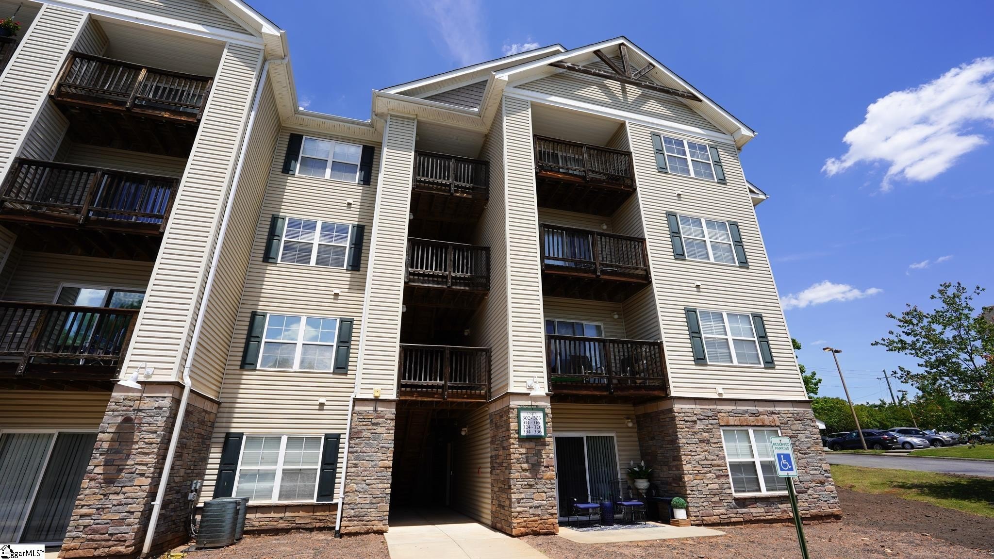 Condo 3BR 2BA - 303 Lookover Drive, Anderson, SC