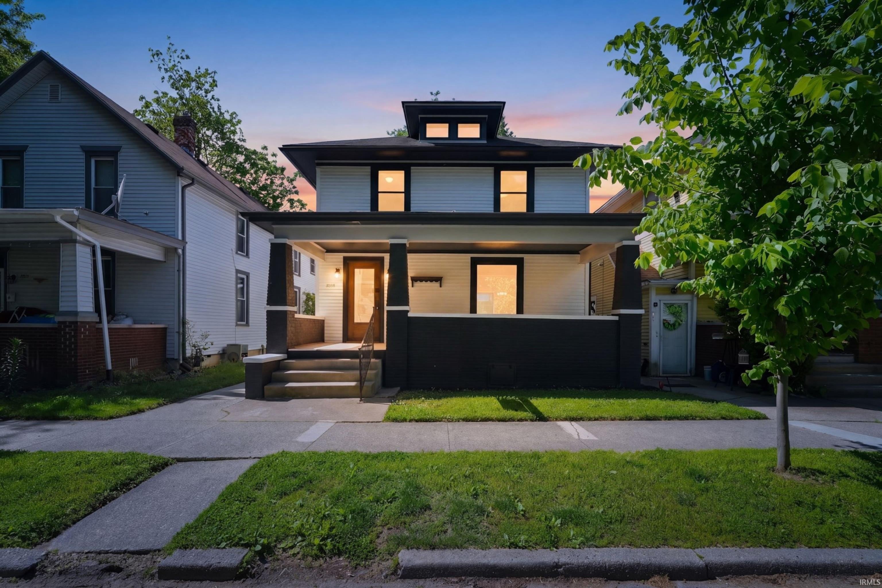 Single Family 4BR 2BA - 1101 Stophlet Street, Fort Wayne, IN