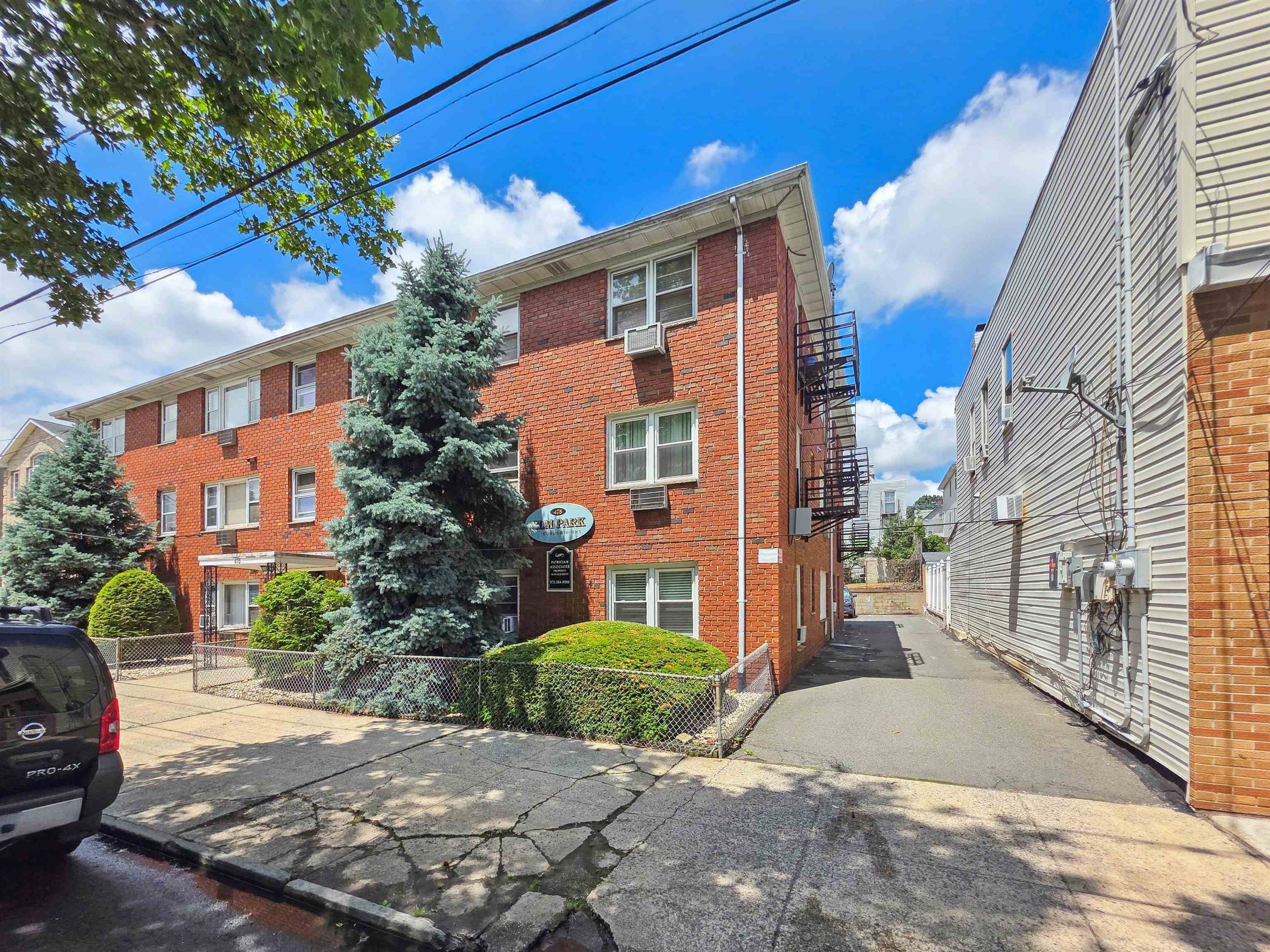 Condo 1BR 1BA - 475 ELM ST, Kearny, NJ