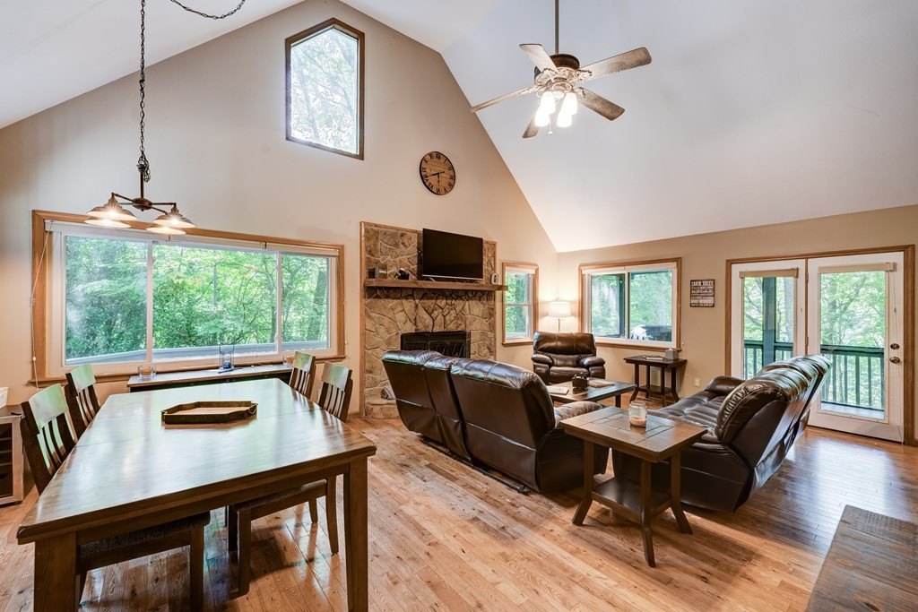 Single Family 3BR 2BA - 708 Wilson Mountain Road, Blairsville, GA